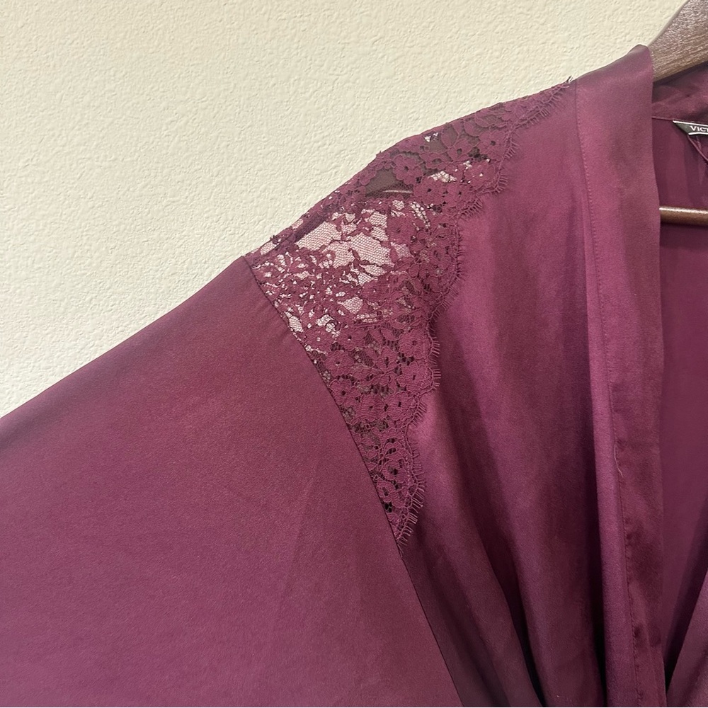 Victoria’s Secret purple satin lace robe - Picture 5 of 6